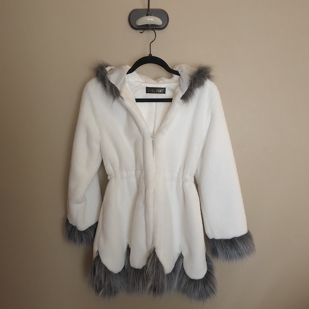 White fur jacket